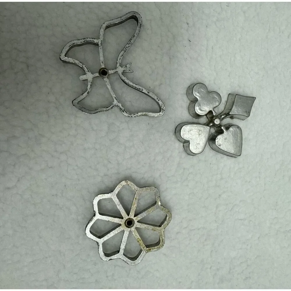 Vintage Metal Cookie Cutters Rosette Butterfly Flower Baking Stamps Set‎ Of 3